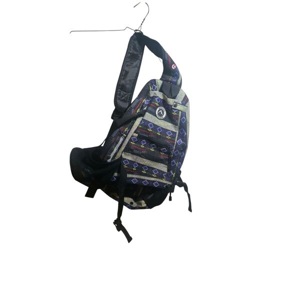 AURORAE Yoga Mat/Gym Cross-Body Travel Sling Pack - Picture 1 of 3